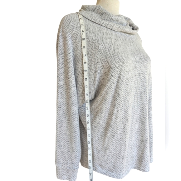 Chunky knit Peyton Primrose sweater size large - Picture 5 of 6